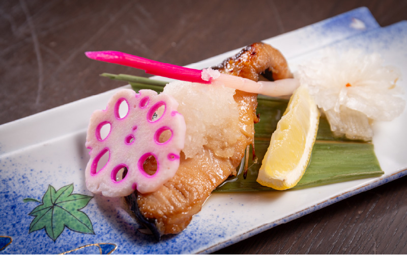 仙人屋の自家製銀たら柚庵焼